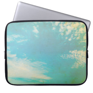 Capa Para Notebook Imagem enevoada do fundo do céu. decoração domicil