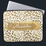 Capa Para Notebook Impressão de Chita Dourada e Branca com Glitter Do<br><div class="desc">Impressão Dourada e branca de Cheetah ou Leopard Animal com um caso Dourado de nome de monograma. Este caso pode ser personalizado para incluir seu primeiro nome.</div>