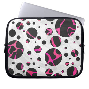 Capa Para Notebook Impressão Girafa Rosa Choque e Preto