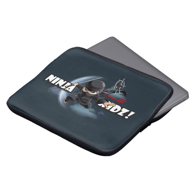 Capa Para Notebook Invincible Ninja Kidz | 13" (Frente Topo)