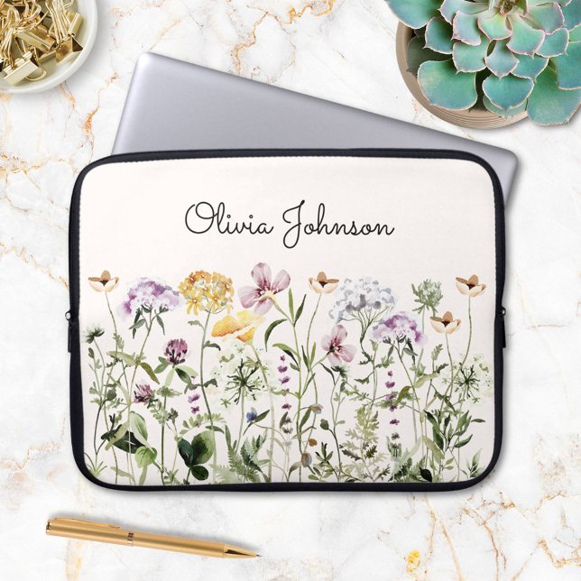 Capa Para Notebook Jardim de Flores Silvestres com Nome Personalizado (In situ)
