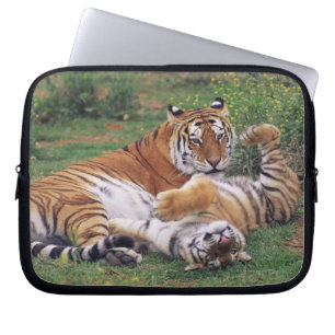 Capa Para Notebook Jogo dos tigres de Bengal