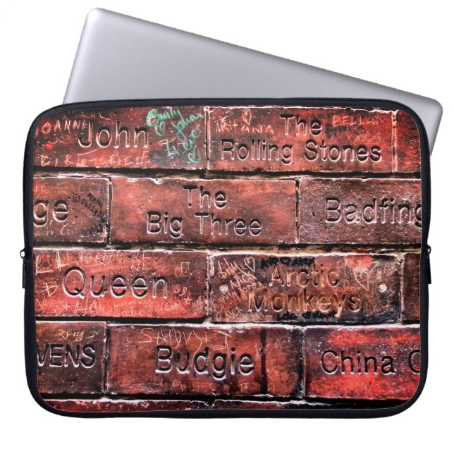 Capa Para Notebook John e outros nomes famosos (Frente)