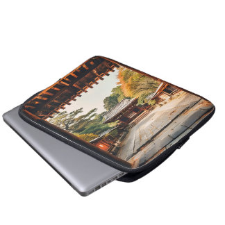 Capa Para Notebook Komorebi - The Sun-Drenched Temple