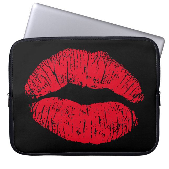 Capa Para Notebook Lábios de Beijo Vermelho em Preto (Frente)