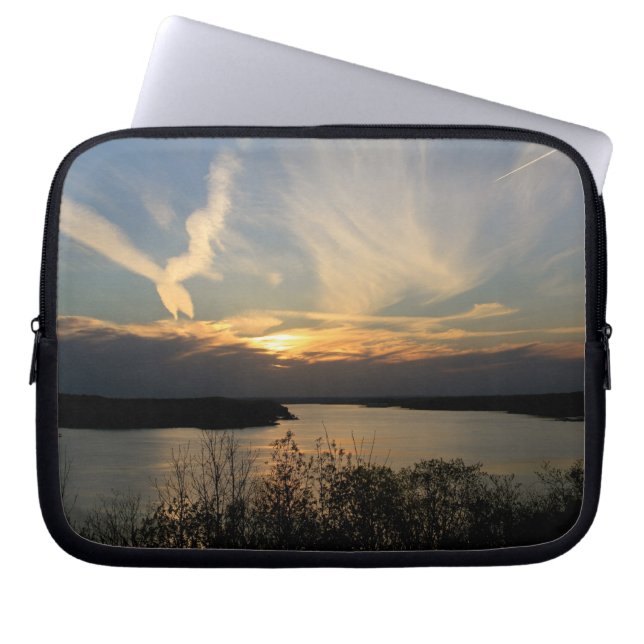 CAPA PARA NOTEBOOK LAGO DE CAPA DO LAGO DOS OZARKS (Frente)