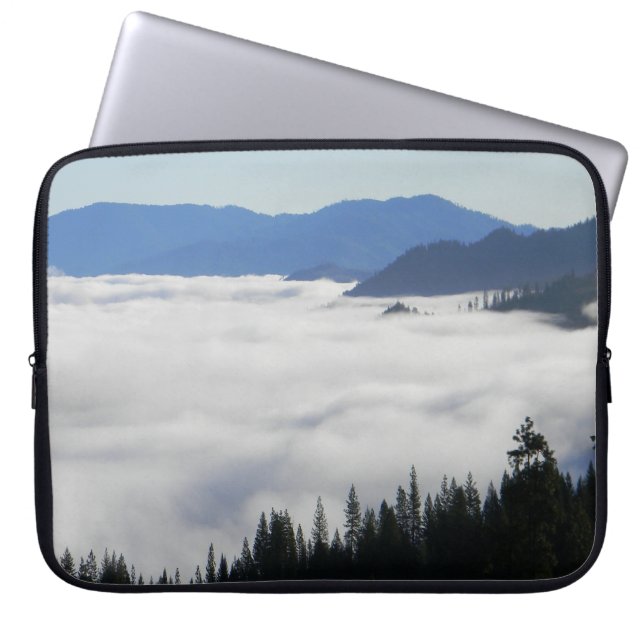 Capa Para Notebook Lago de Fog.... (Frente)