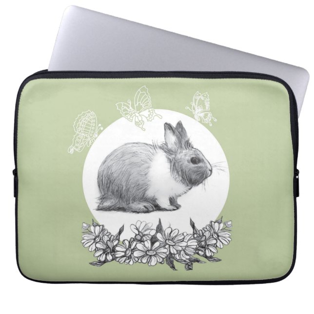 Capa Para Notebook Lebre fluffy com borboletas em fundo verde (Frente)