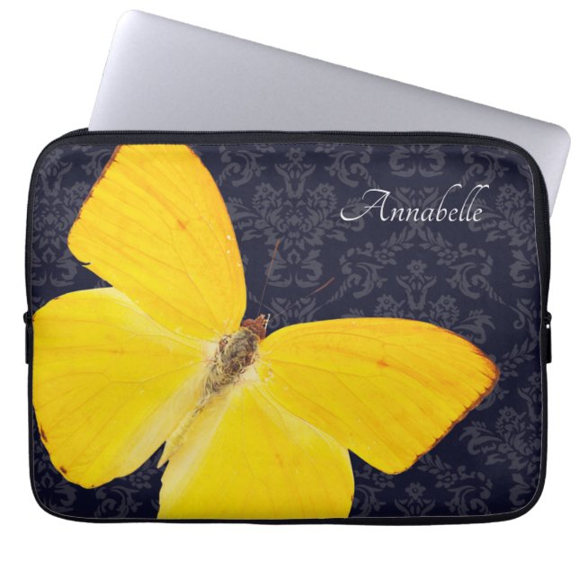 Capa Para Notebook Legenda Yellow Butterfly Black Damask Add Name (Frente)