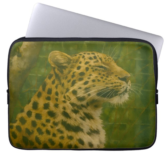 Capa Para Notebook Leopardo em repouso na configuração de santuário (Frente)