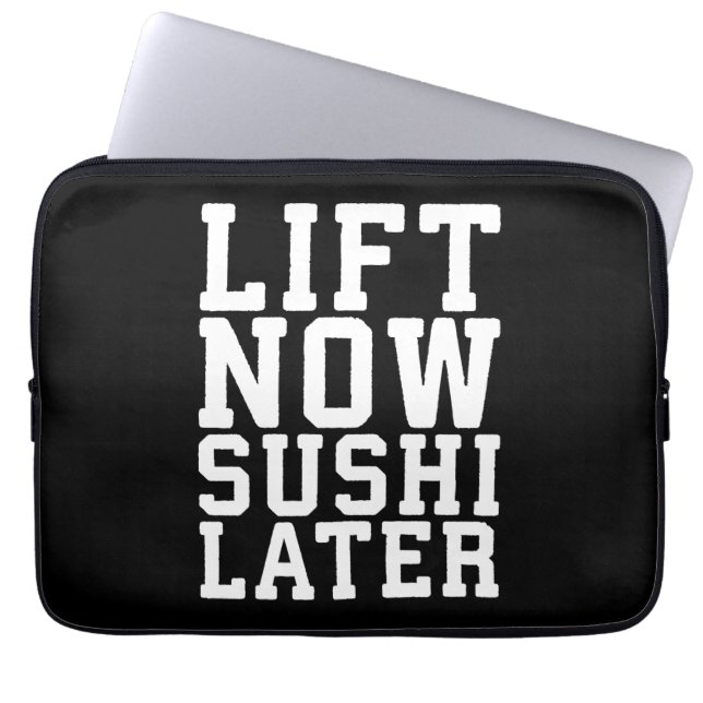 Capa Para Notebook Levante Agora, Sushi Mais Tarde - Carbs - Engraçad (Frente)