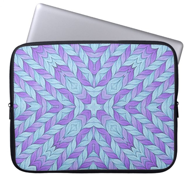 Capa Para Notebook Light Amethyst and Pale Aqua Pattern (Frente)