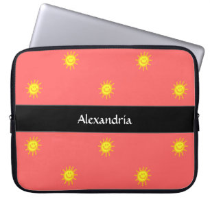 Capa Para Notebook Lindo Nome Monogramado Rosto Feliz Sol Coral Preto