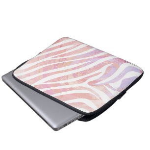 Capa Para Notebook Listra Rosa e Impressão Branca
