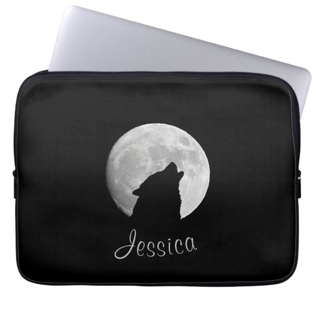 Capa Para Notebook Lobo que urra na Lua cheia, seu nome (Frente)