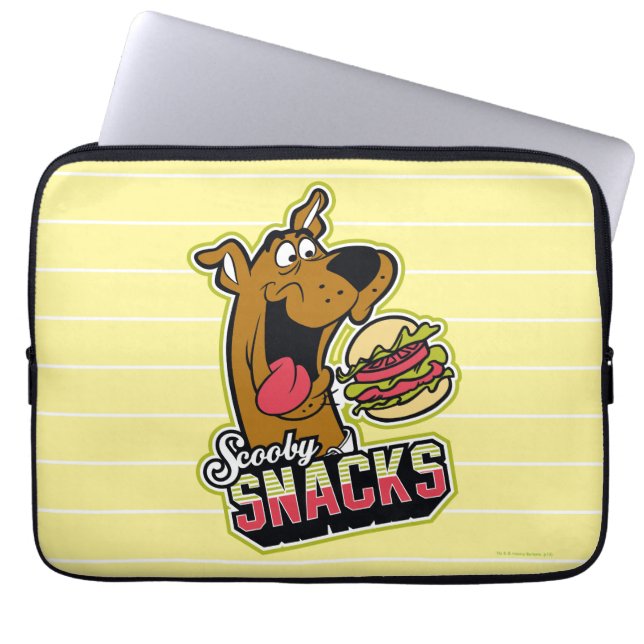 Capa Para Notebook Logotipo Scooby-Doo "Scooby Snacks" (Frente)