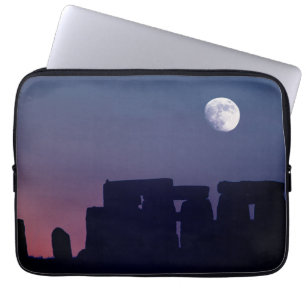 Capa Para Notebook Lua Sobre Stonehenge   Wiltshire, Inglaterra