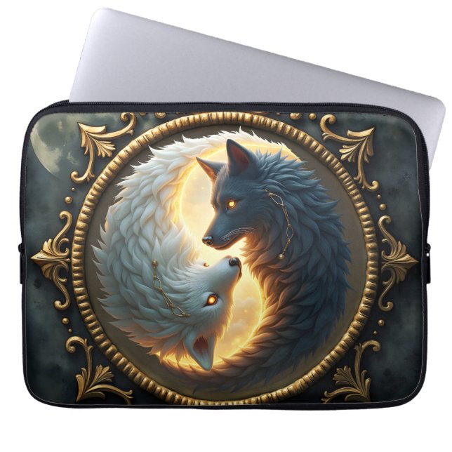 Capa Para Notebook Lunar Balance – Where Shadows Embrace the Light.  (Frente)