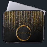 Capa Para Notebook Luzes de estrelas do Ouro elegante com nome DIY<br><div class="desc">Bolsa para Laptop. Luzes nas estrelas do Ouro elegantes com design de nome de letra morta. ⭐ Este produto é 100% personalizável. *****Clique no BOTÃO PERSONALIZAR para adicionar, excluir, mover, redimensionar, mudar ao redor, girar, etc... qualquer dos gráficos ou texto ou use as caixas de preenchimento. ⭐ 99% dos meus...</div>