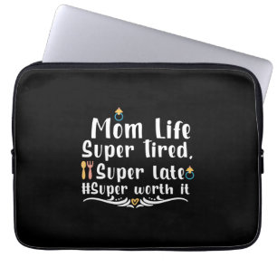 Capa Para Notebook Mãe Dando Presente Mãe A Vida Super Cansada