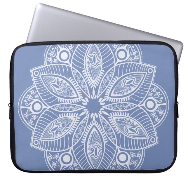 Capa Para Notebook Mandala Branco Exótico em Fundo Bege (Frente)
