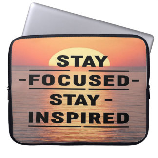 Capa Para Notebook Mantenha-se Focado Mantenha-se Inspirado opção 2
