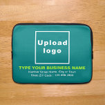 Capa Para Notebook Marca comercial Bolsa de laptop<br><div class="desc">Bolsa de laptop personalizável que você usa para criar reconhecimento de nome de marca. O conteúdo é o logotipo da sua empresa, nome da empresa ou da empresa, endereço e número de telefone. O design é um texto amarelo verde e branco sobre fundo lacrimogêneo. Verifique a aparência após carregar o...</div>
