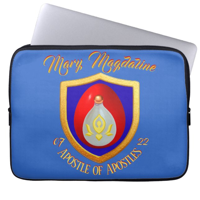 Capa Para Notebook Maria Madalena Apóstola das Apóstolas 07/22 Brilha (Frente)