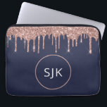 Capa Para Notebook Marinho Azul Rosa Dourado, Monogramas, Glitter<br><div class="desc">Girly Blush Pink - Rosa Dourado e Marinho Blue Faux Glitter Drives e Sparkle Elegant Monogrammed Initials Case. Esse caso pode ser personalizado para incluir seu nome inicial e próprio.</div>
