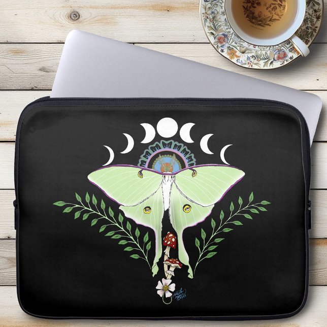 Capa Para Notebook Mariposa Lunar Etérea Verde Mística Celestial (Criador carregado)