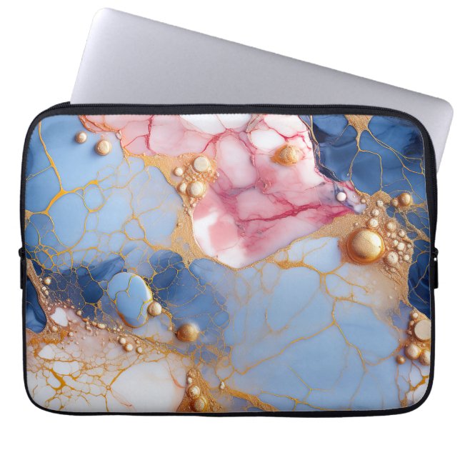 Capa Para Notebook Mármore Blush & Safira com Pérolas Douradas (Frente)