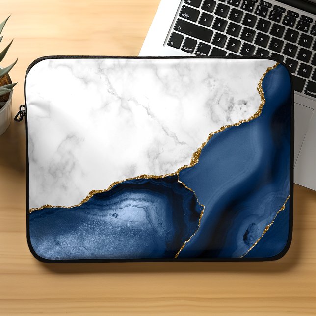 Capa Para Notebook Mármore Branco Ágata Azul Marinho Dourada (Criador carregado)
