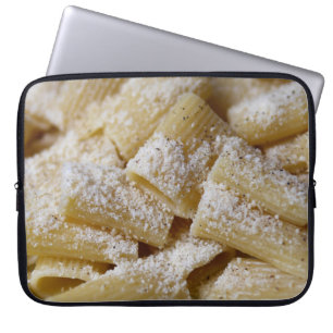 Capa Para Notebook Massas alimentícias com queijo parmesão
