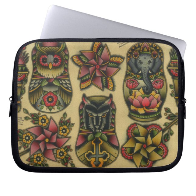 Capa Para Notebook Matryoshkas e Pinwheels (Frente)