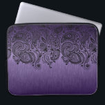 Capa Para Notebook Metallic Purple Background & Black Paisley Lace<br><div class="desc">Elegant metallic purple,  brushed aluminum look background with black floral paisley lace.</div>