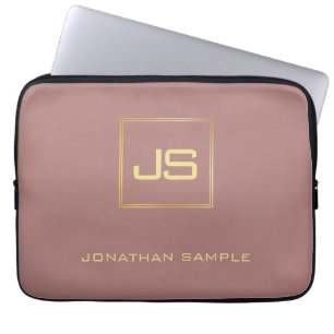 Capa Para Notebook Modelo Dourado elegante moderno Brown do monograma