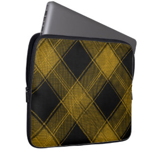 Capa Para Notebook Modern Yellow and Black Buffalo Plaid Laptop Sleev