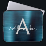 Capa Para Notebook Monograma Azul Metálico Moderno Chic Stainless Ste<br><div class="desc">Azul e Cinza Folhas de Aço Inoxidável Folha Metálica Moderna e Capa de Monograma Elegante. Esta bolsa de laptop personalizada monificada pode ser personalizada para incluir seu nome inicial e próprio e fazer um presente de Natal ou Aniversário perfeito.</div>