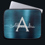 Capa Para Notebook Monograma Azul Metálico Moderno Chic Stainless Ste<br><div class="desc">Azul e Cinza Folhas de Aço Inoxidável Folha Metálica Moderna e Capa de Monograma Elegante. Esta bolsa de laptop personalizada monificada pode ser personalizada para incluir seu nome inicial e próprio e fazer um presente de Natal ou Aniversário perfeito.</div>