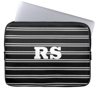 Capa Para Notebook Monograma Branco Negrito, Linhas Cinzas Secundária