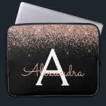 Capa Para Notebook Monograma com brilho rosado e cintilação Dourada r<br><div class="desc">Rosa Dourado - Coletor brilhante rosa e preto,  brilho e minúsculo esmagador elegante. Esse caso pode ser personalizado para incluir seu nome inicial e próprio.</div>