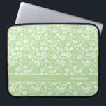 Capa Para Notebook Monograma das flores tropicais de Verde limão femi<br><div class="desc">Bolsa de laptop de Monograma de Flores Tropicais de Verde limão Girly. Fácil de personalizar com texto,  fontes e cores. Criado pelo designer Zazzle pro BK Thompson exclusivamente para Cedar e String; entre em contato conosco se precisar de assistência para o design.</div>
