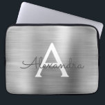 Capa Para Notebook Monograma de aço inoxidável prata de luxo<br><div class="desc">Capa de Monograma Elegante de Aço Isolante de Silver de Luxo. Esta capa pode ser personalizada para incluir seu nome inicial e próprio.</div>