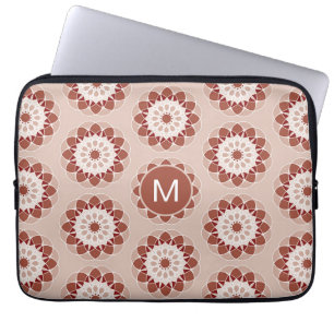 Capa Para Notebook Monograma de padrão de mandala floral rosa bordô