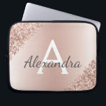 Capa Para Notebook Monograma Dourado Metálico Rosa Rosa Cor-de-Rosa R<br><div class="desc">Cor-de-rosa-rosa-rosa Dourada Brilhante Metálico e Minúsculo Moderno e Elegante Monograma. Este caso pode ser personalizado para incluir seu primeiro nome e nome e fazer um presente de Natal feminino ou doce 16 de aniversário.</div>