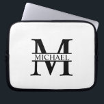 Capa Para Notebook Monograma e Nome Personalizados<br><div class="desc">Monograma personalizado e presentes de nome com monograma personalizado e nome no estilo de fonte de serif clássico. Perfeito como presentes de dia de os pais para pai,  presentes para avô,  marido,  formando e muito mais.</div>