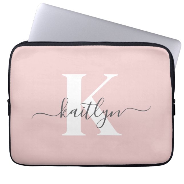 Capa Para Notebook Monograma Elegante em Rosa Bege e Cinza (Frente)
