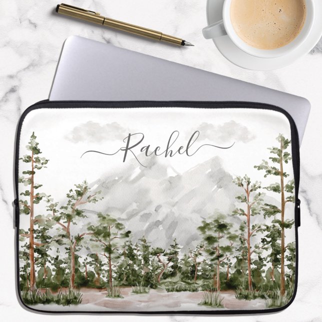 Capa Para Notebook Montanha e Floresta de Aquarela Monogramada (In situ)