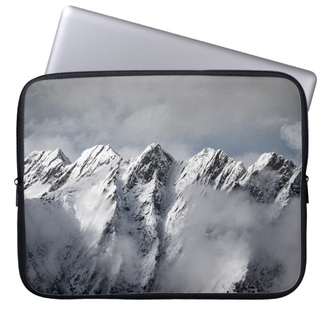 CAPA PARA NOTEBOOK MONTANHAS COBERTAS POR NEVE (Frente)