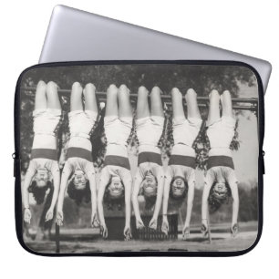 Capa Para Notebook Mostradores em bares de macacos, designs brincalhã